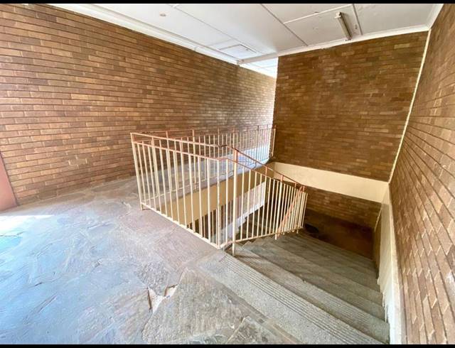 2 BEDROOM APARTMENT FOR SALE IN FLORIDA